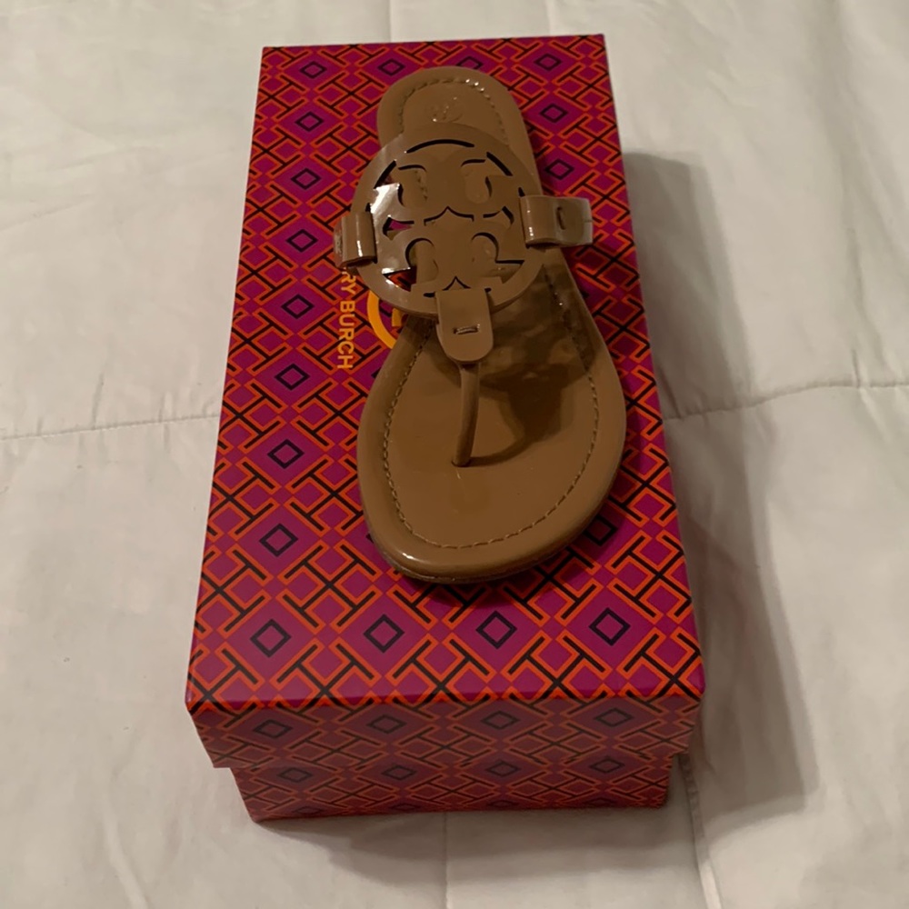 ISO Right Tan Tory Burch Patent Leather Miller Sandal